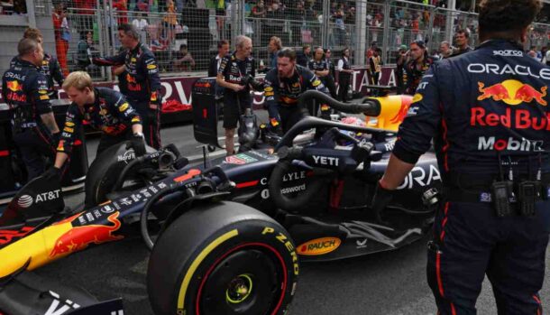 La Red Bull in griglia di partenza