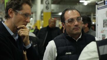 Stellantis marchi ai cinesi