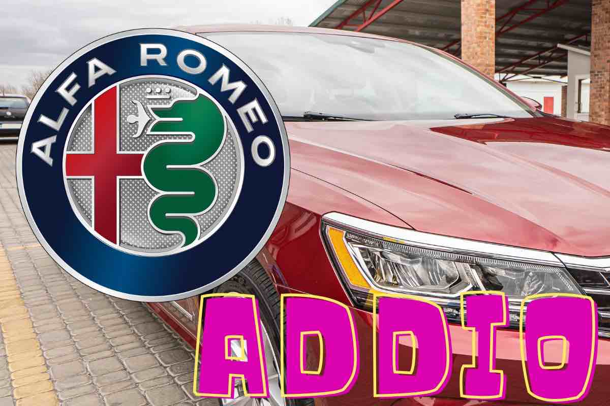 Alfa Romeo targa centrale addio