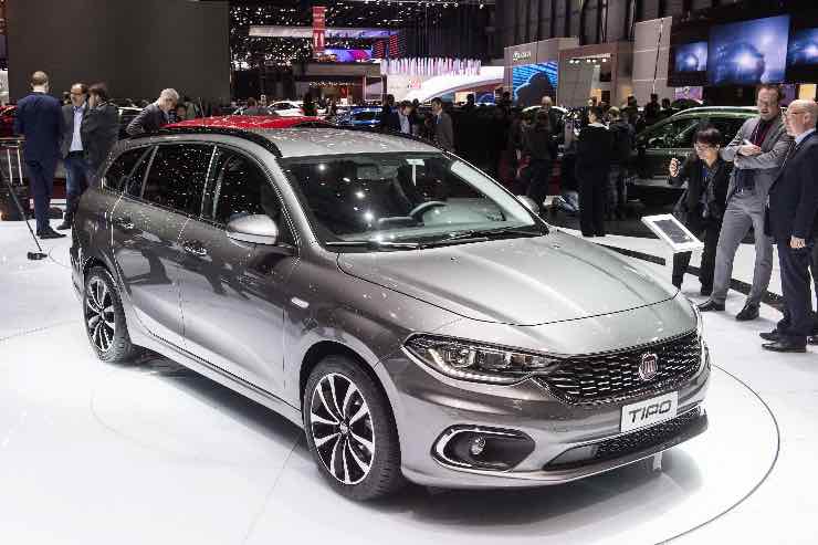 Fiat Tipo auto addio Stellantis