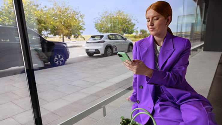 Free2Move Stellantis Elkann addio