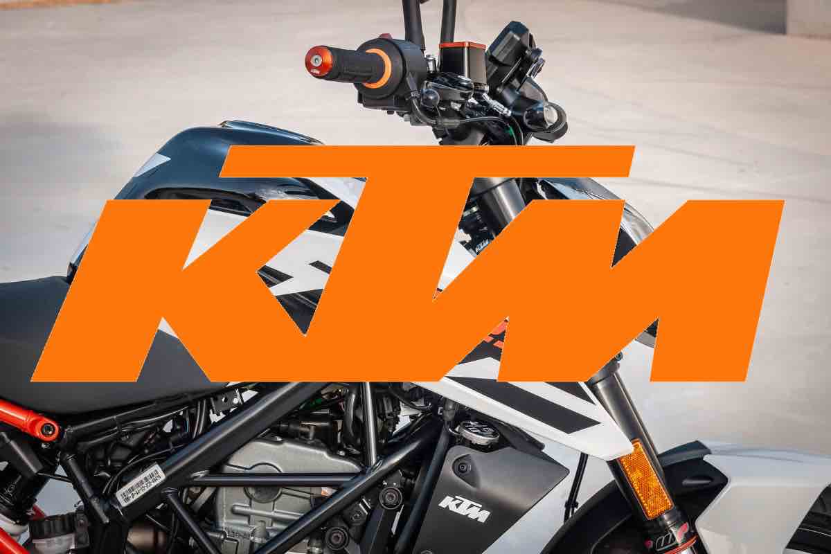 KTM 890 SMT sconto occasione
