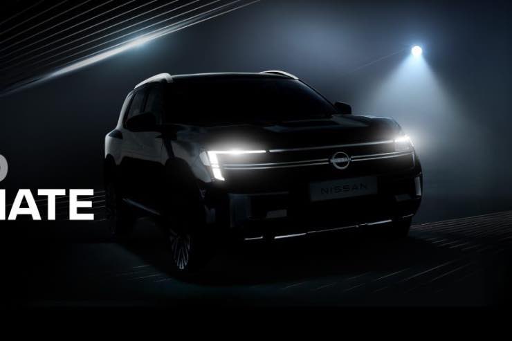 Nissan Tekton Dacia Duster SUV Giappone