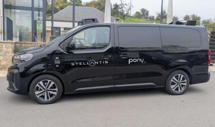 Pony Ai Stellantis novità trasporto