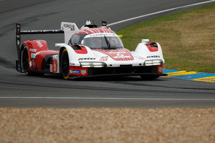 Ferrari Porsche WEC addio