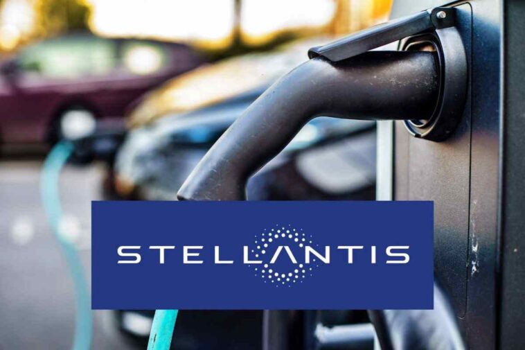 Stellantis getta la maschera sull'elettrico: ha un'importante novità sul futuro