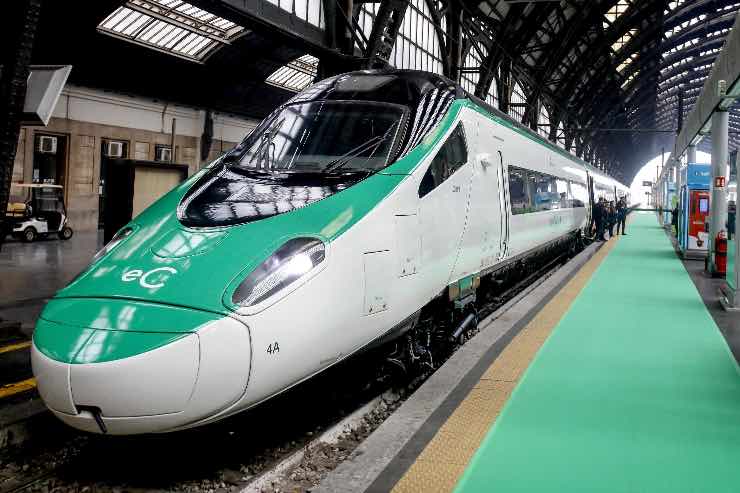 Trenitalia ritorno tratta Napoli