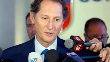 Elkann parole di fuoco