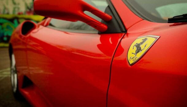 Ferrari costa come una Panda