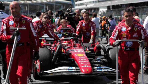 L’ex driver punta il dito sulla Ferrari