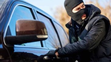 Furto auto fai attenzione