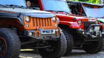 Una Jeep pronta alla guerra