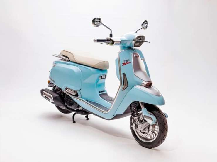 Lambretta J 60 arriva a primavera 2026