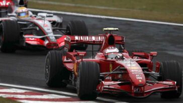 Raikkonen ed Hamilton affronto alla Ferrari