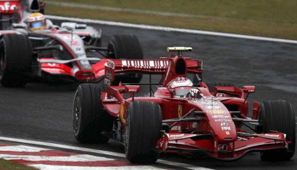 Raikkonen ed Hamilton affronto alla Ferrari