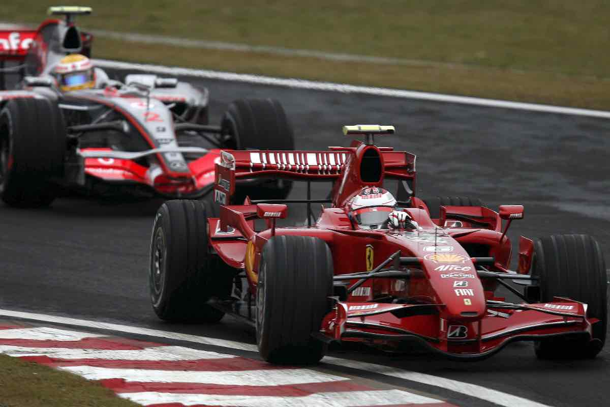 Raikkonen ed Hamilton affronto alla Ferrari