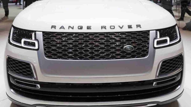 La vendita della Range Rover di George Michael