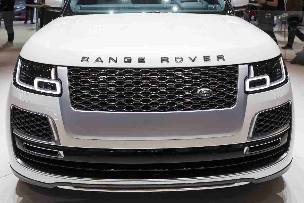 La vendita della Range Rover di George Michael