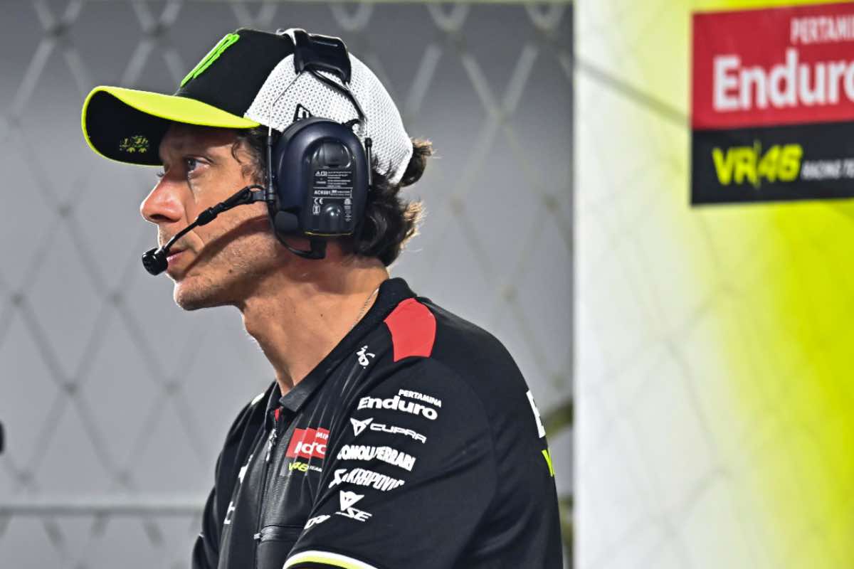 Rossi moda dei caschi