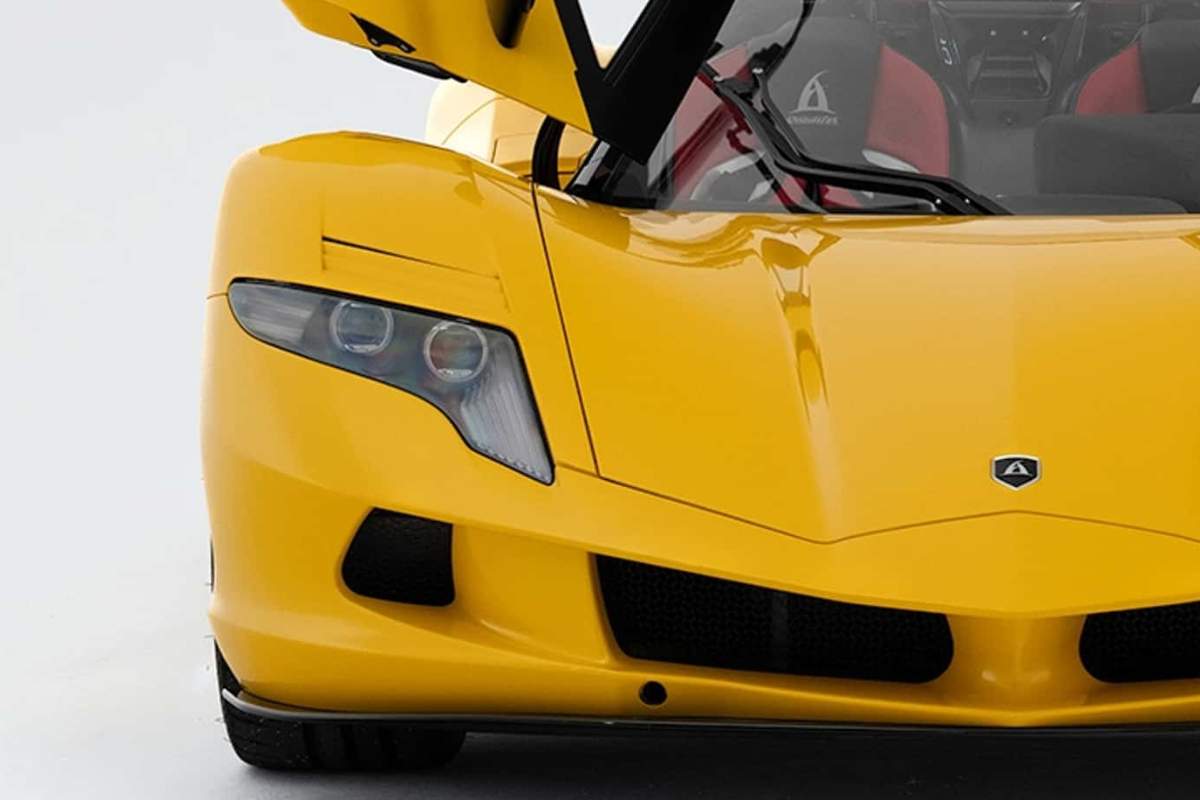 Concorrenza agguerrita per la supercar elettrica 