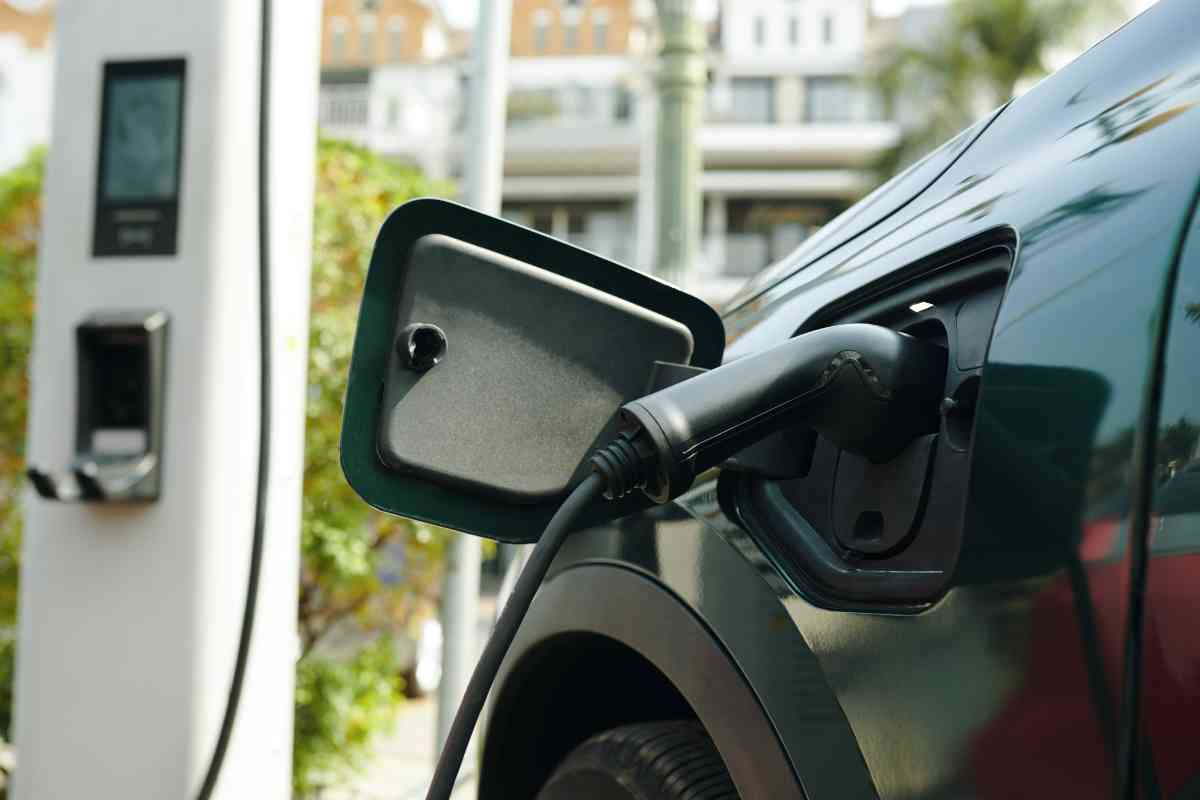 auto elettrica tassa