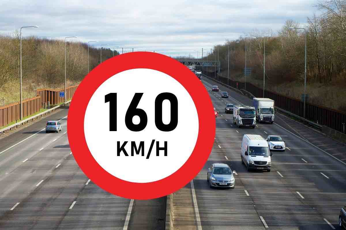 Emirati Arabi Uniti autostrada 160 km/h