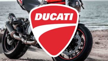 Ducati Hypermotard V2 moto