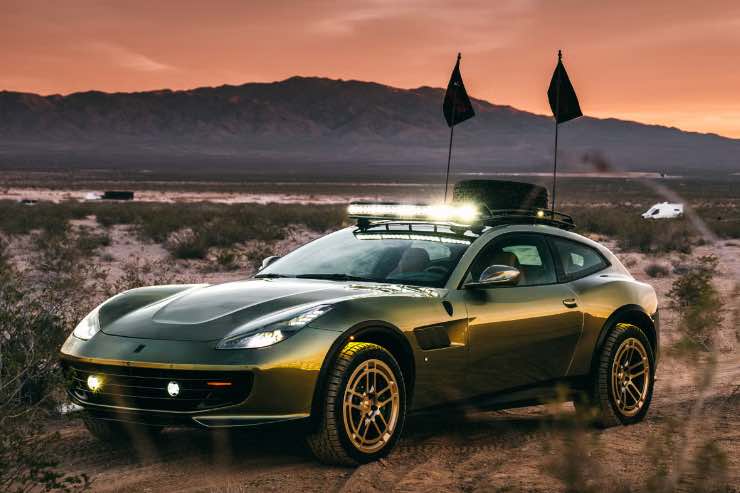 Ferrari Elevato GTC4 Jeep