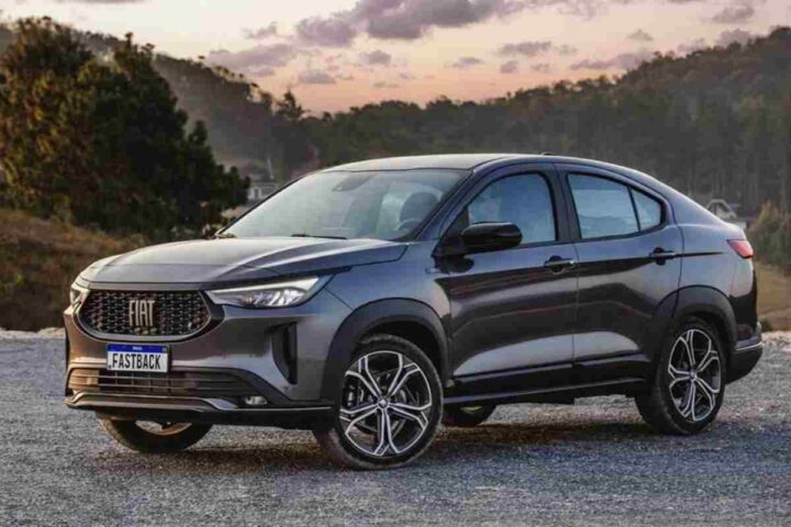 fiat fastback