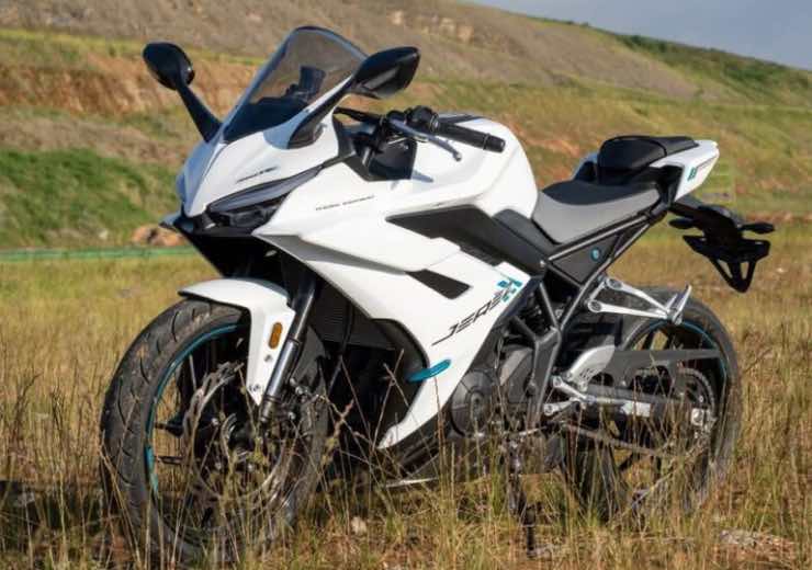 Kove 350 RR novità Cina mercato