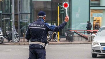 polizia multa auto