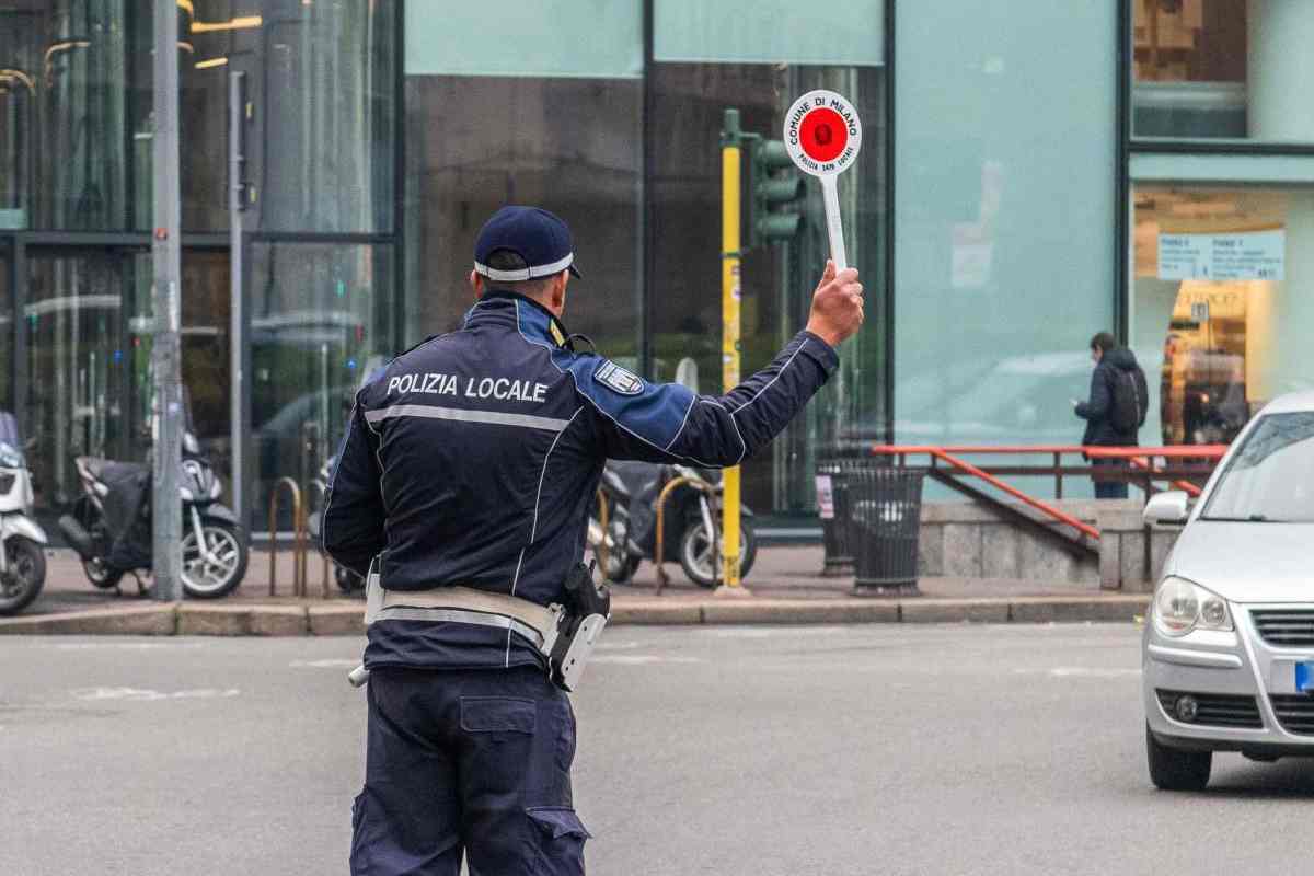 polizia multa auto