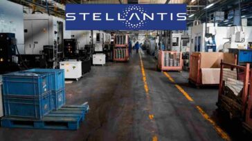 Mercato auto in ginocchio, Stellantis mette 2.000 dipendenti in cassa integrazione: l'ombra degli arabi incombe, possono comprare tutto
