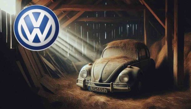 Trova in un fienile una Volkswagen dimenticata da 75 anni: sotto tutta quella polvere c'è un'auto rarissima