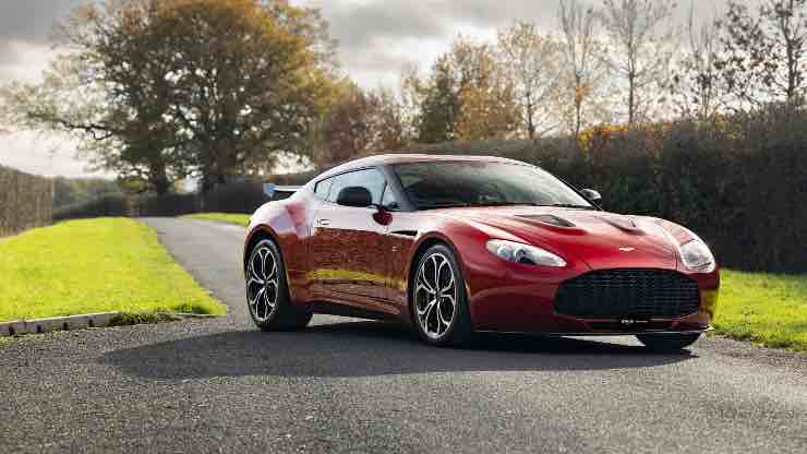 Aston Martin V12 Zagato a 395.000 sterline