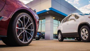 Auto scatta il richiamo