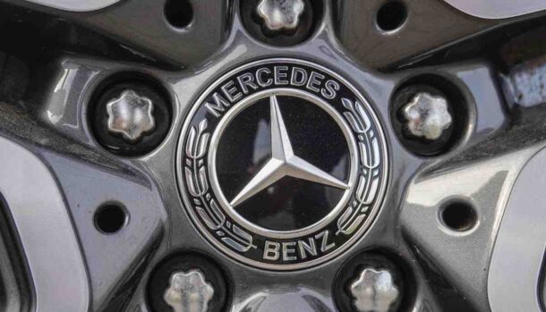 La Mercedes più pacchiana che vedrete oggi
