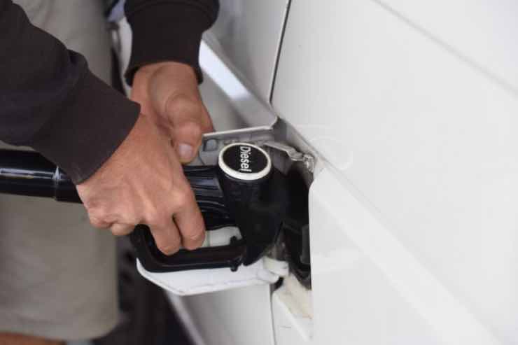 Rivoluzione diesel l'acqua riduce le emissioni