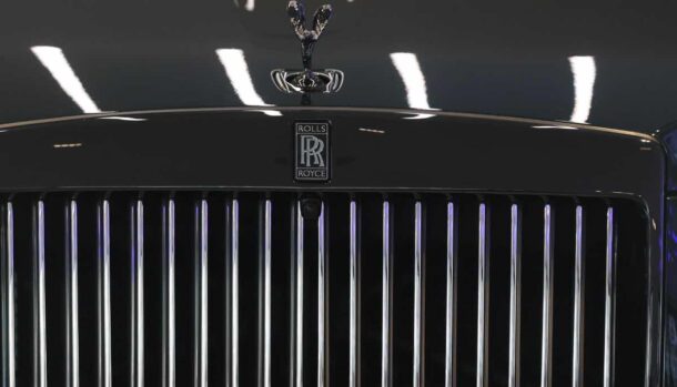 Rolls-Royce trovata in una casa abbandonata