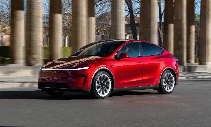 Tesla Model Y perché comprarla e perché no