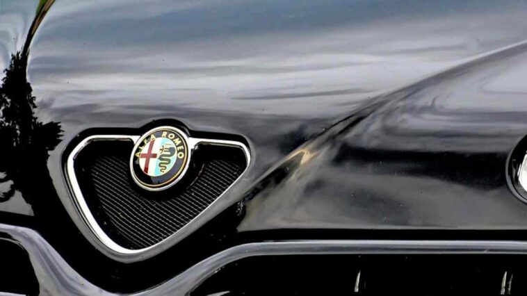 L'Alfa Romeo più esagerata che si sia mai vista: è nata dalla più desiderata dagli italiani