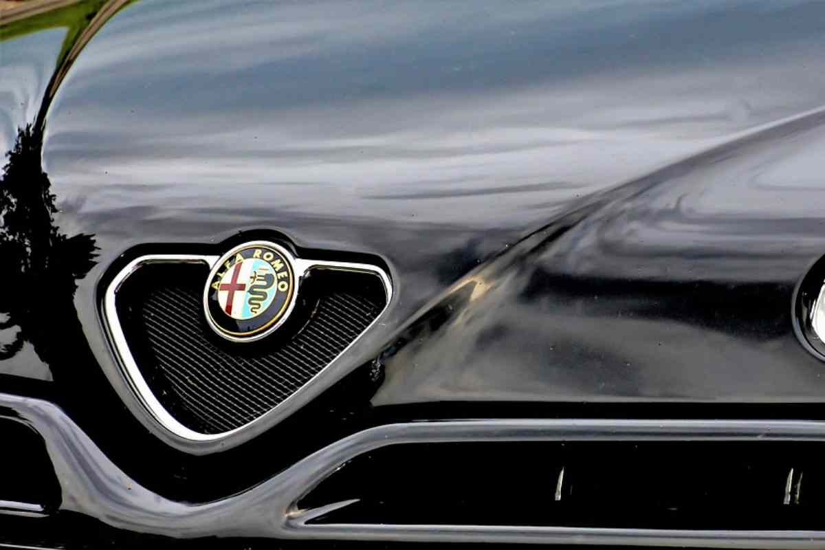 L'Alfa Romeo più esagerata che si sia mai vista: è nata dalla più desiderata dagli italiani