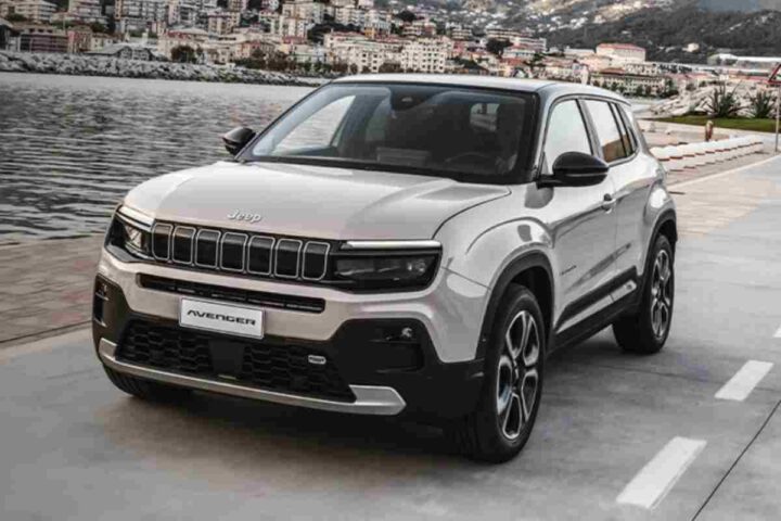 jeep avenger 