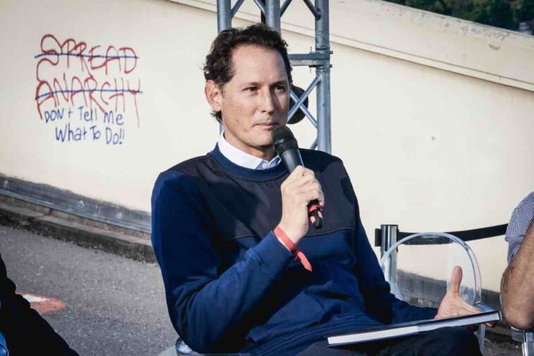 la stampa elkann vendita