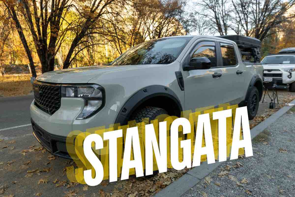 suv auto parcheggio prezzo