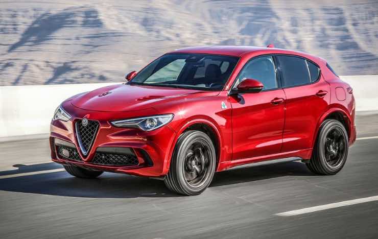 Alfa Romeo Stelvio truffa contachilometri