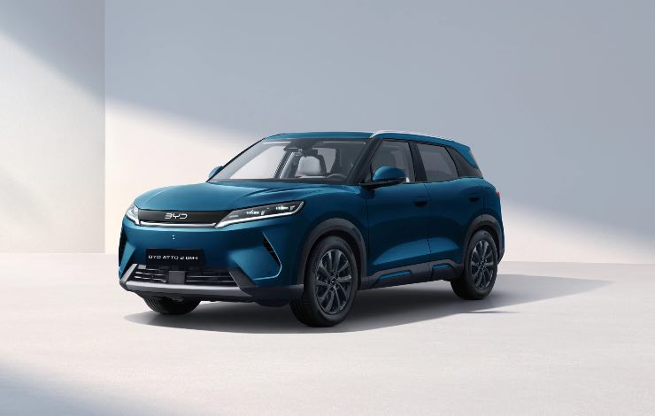 BYD Atto 2 DM-i a 189 euro al mese