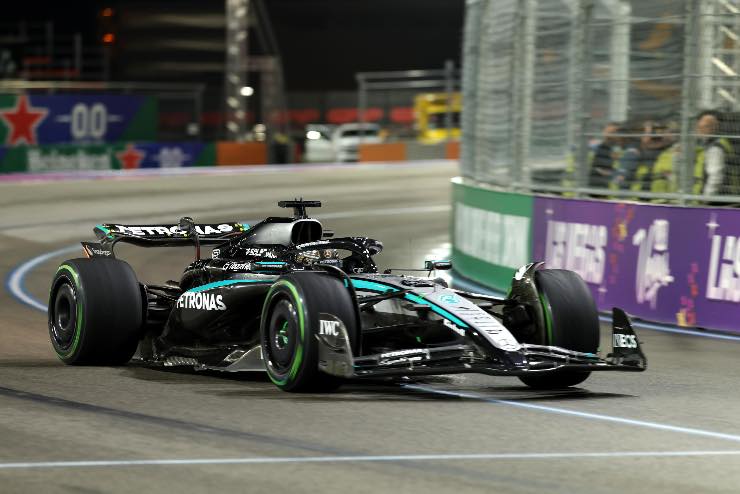 George Russell vantaggio di 15 cavalli