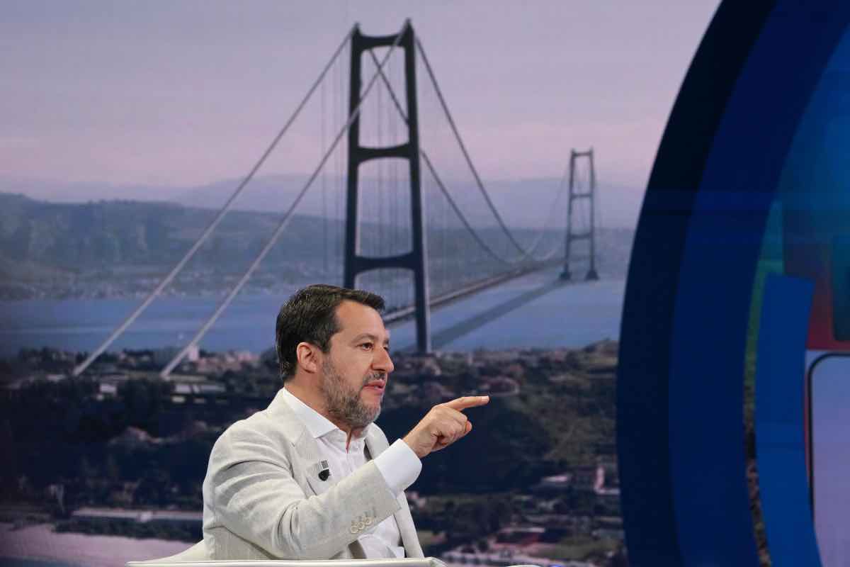 Matteo Salvini Ciocci Ponte Stretto
