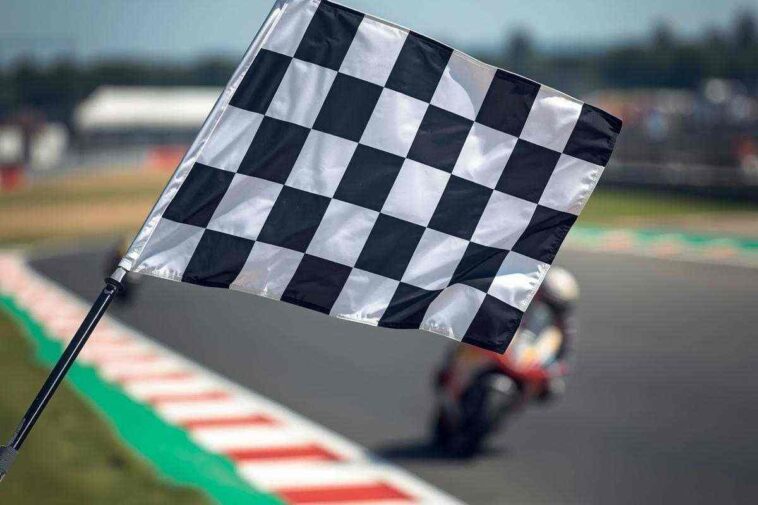 Il campione italiano di moto sul filo